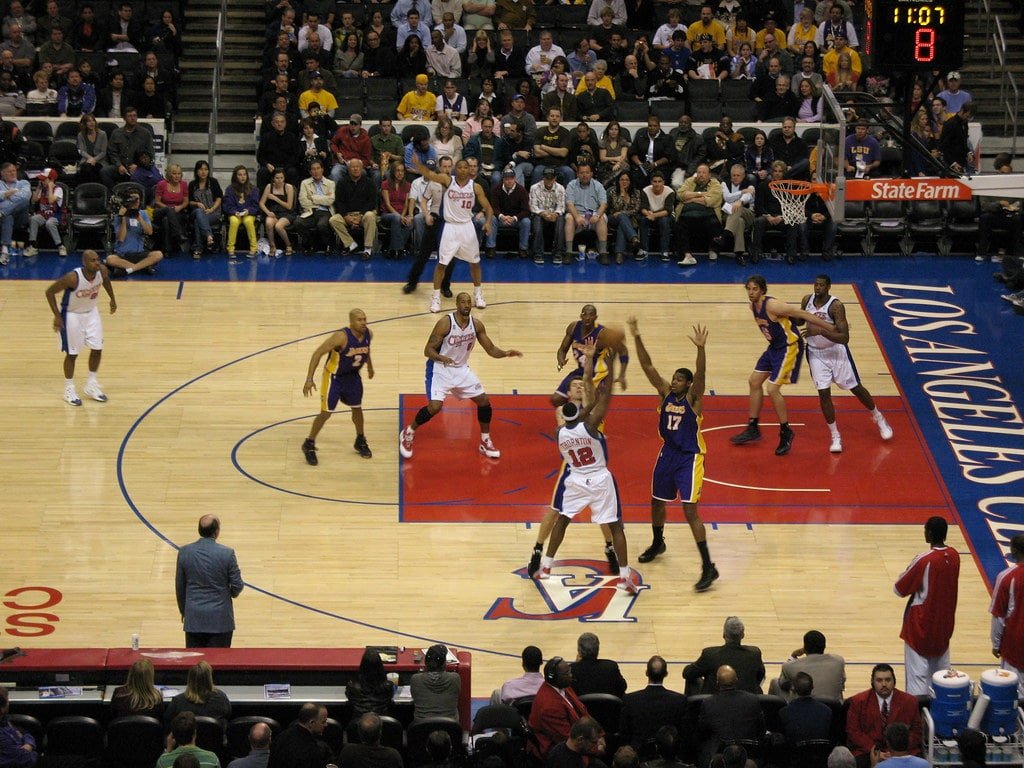 Lakers vs clippers